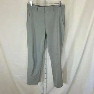 Fabletics The Only Pant Size Small Men’s Gray Pants Golf Work Office Casual Outd